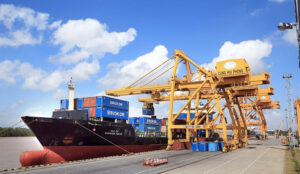 Tìm hiểu quy trình thủ tục hải quan xuất nhập khẩu hàng hóa